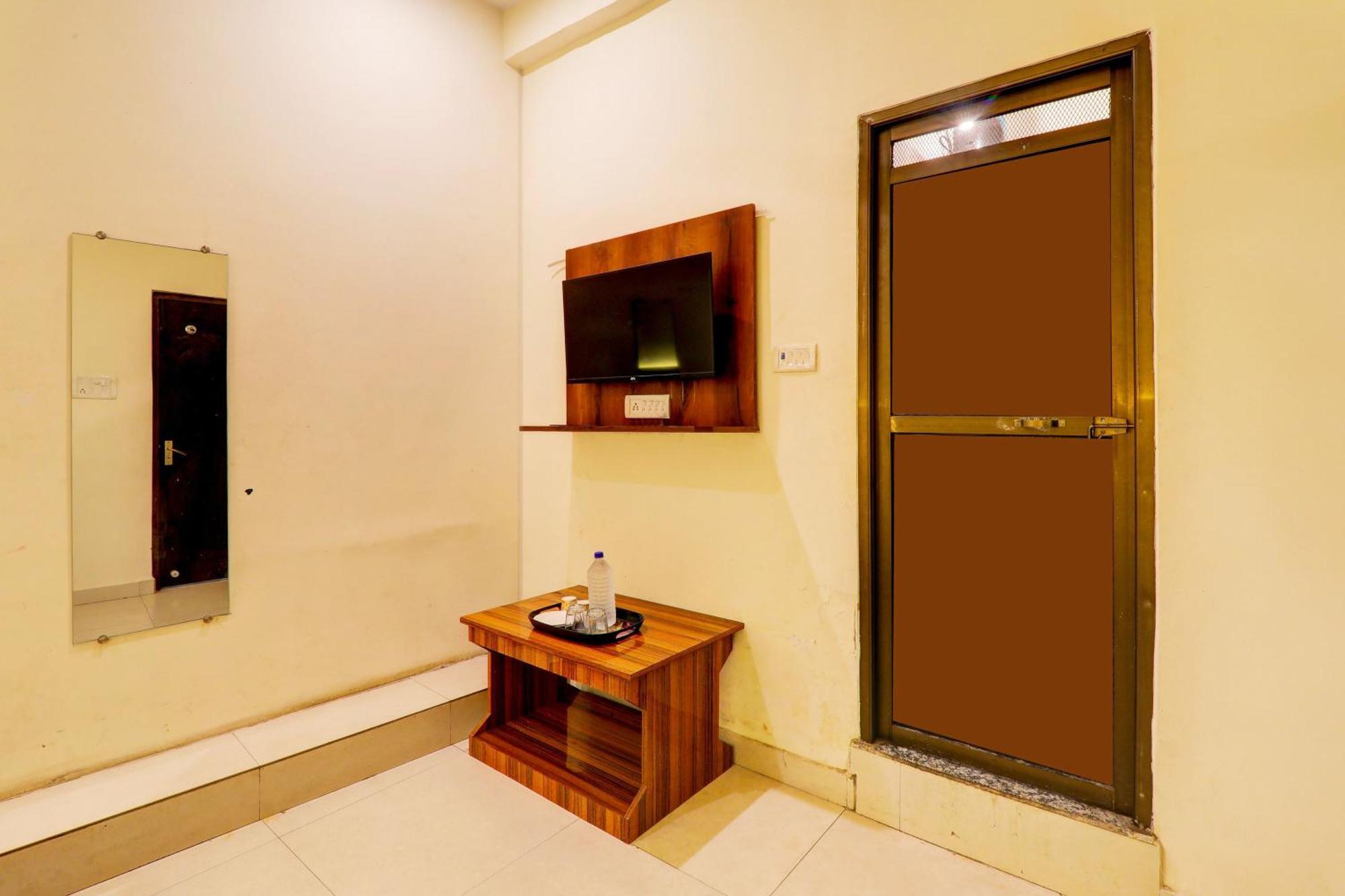 Hotel O Sr Grand Gorakhpur Dış mekan fotoğraf