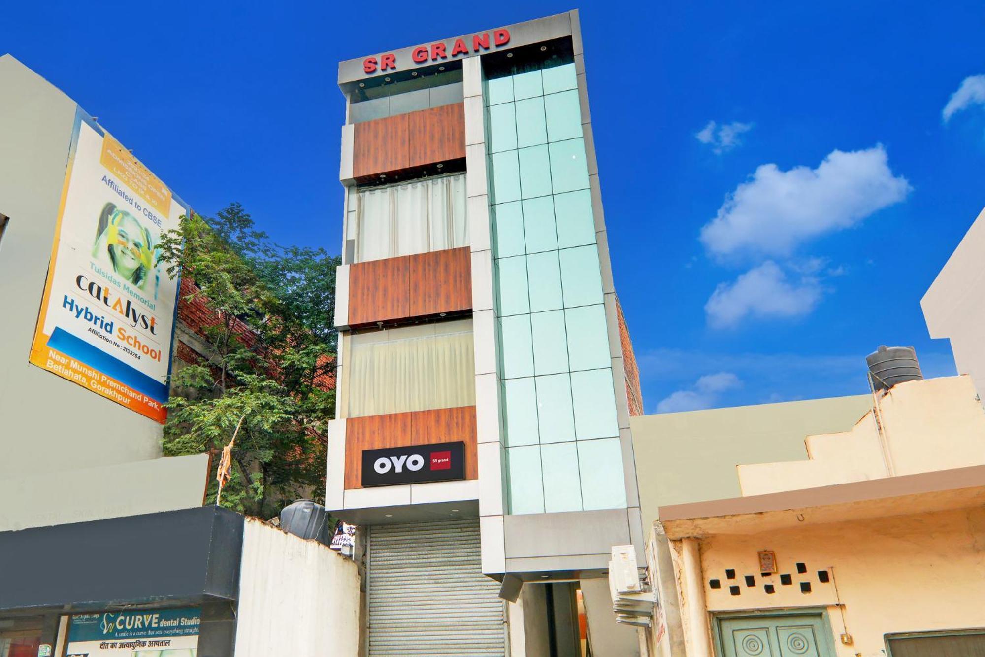 Hotel O Sr Grand Gorakhpur Dış mekan fotoğraf